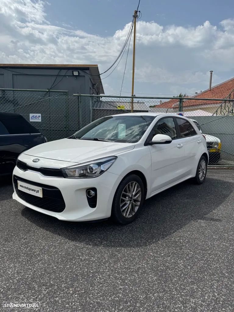 Kia Rio 1.2 CVVT Urban - 1