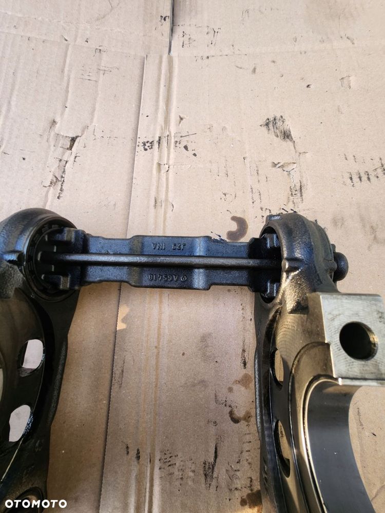 wałki balansowe / podstawa wału mercedes w205 w253 w213 w447 2.0 cdi om654 - 2