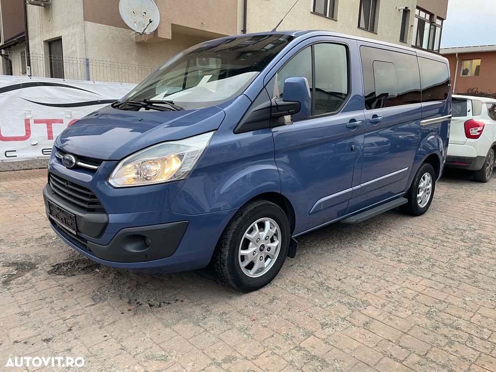 Ford Tourneo Custom 300 L1H1 VA Titanium - 1