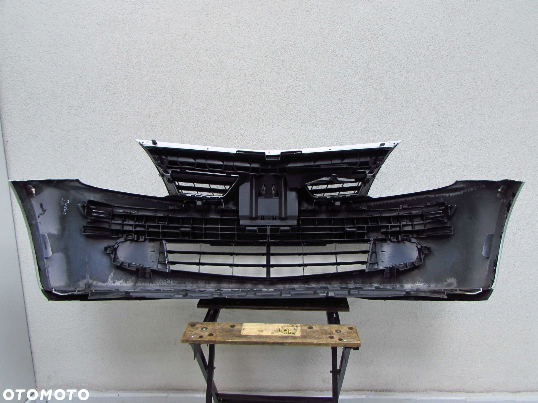 RENAULT MODUS 04-08 ZDERZAK PRZOD PRZEDNI TED69 - 12