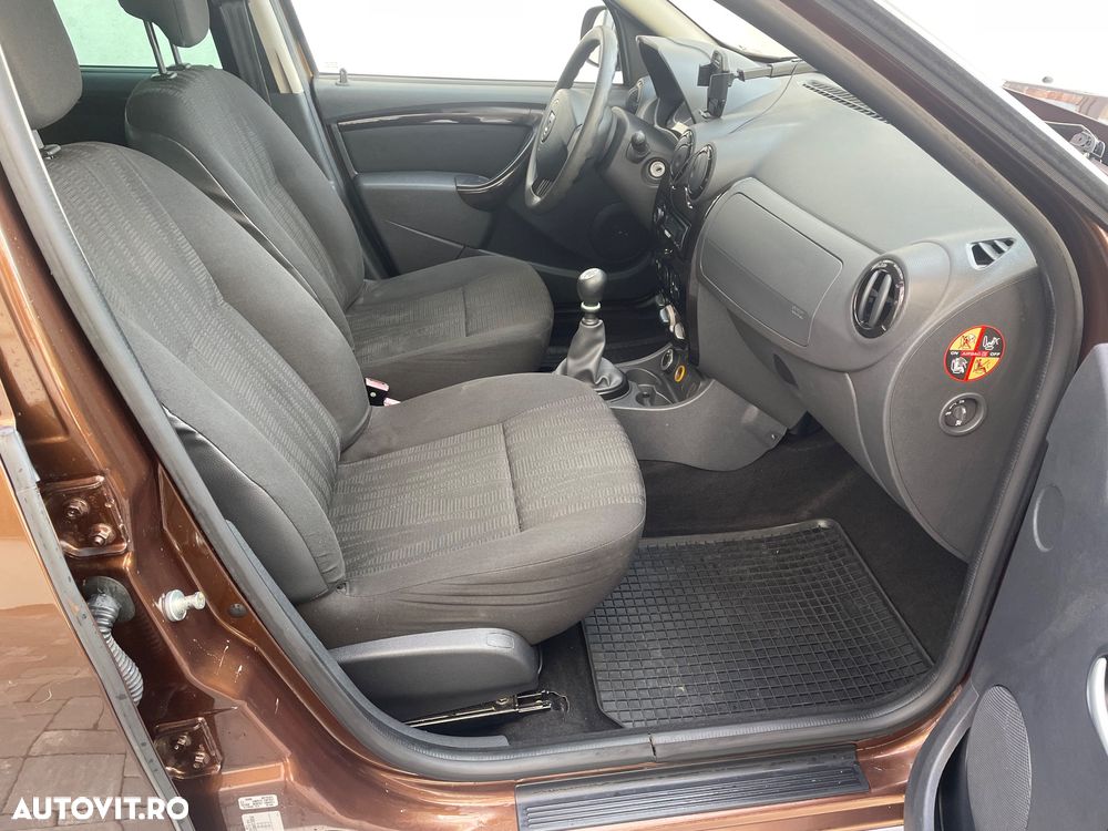 Dacia Duster 1.6 4x4 Prestige - 7