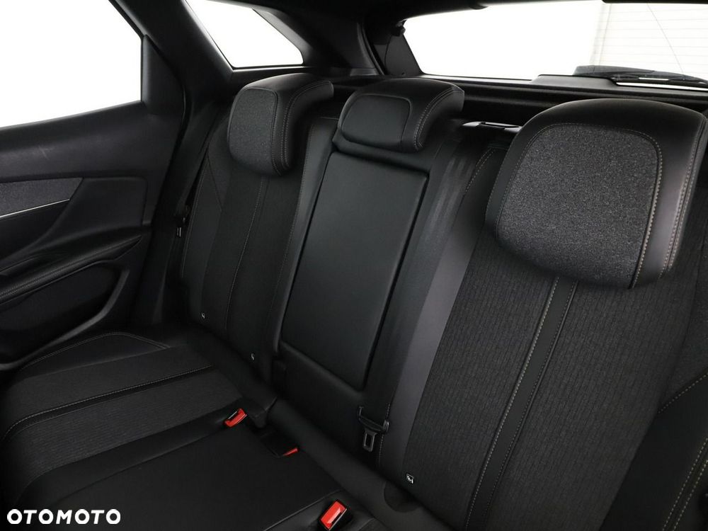 Peugeot 3008 HDi 150 Allure - 18