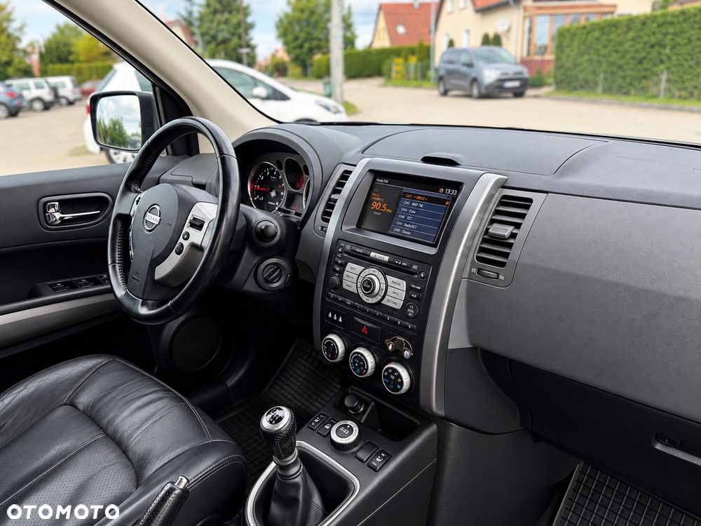 Nissan X-Trail 2.0 dCi XE - 17