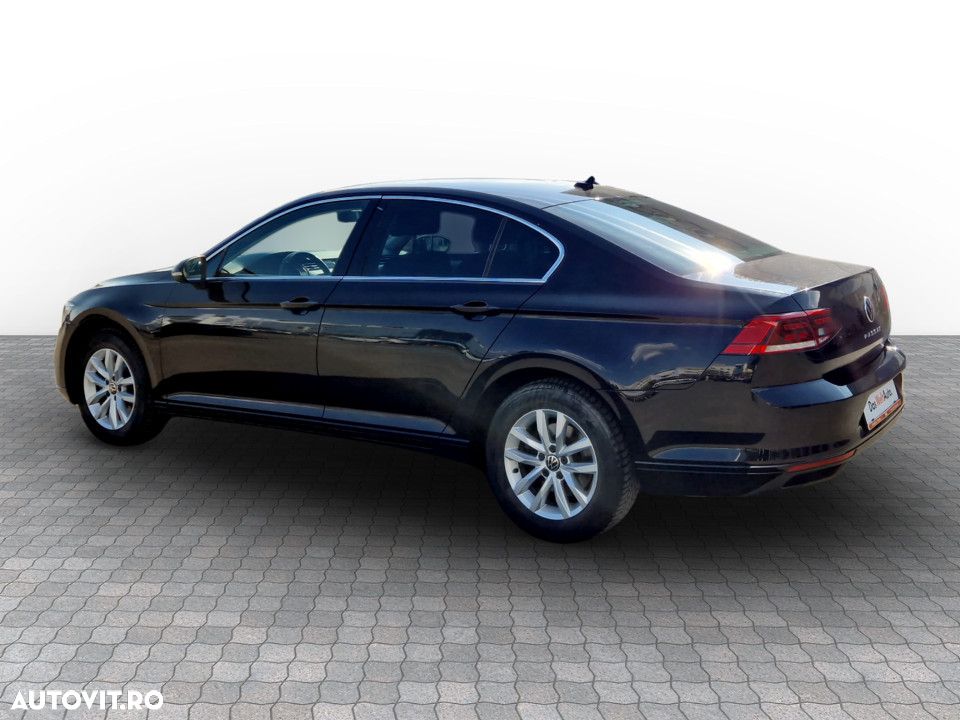 Volkswagen Passat 1.5 TSI ACT DSG Comfortline - 3