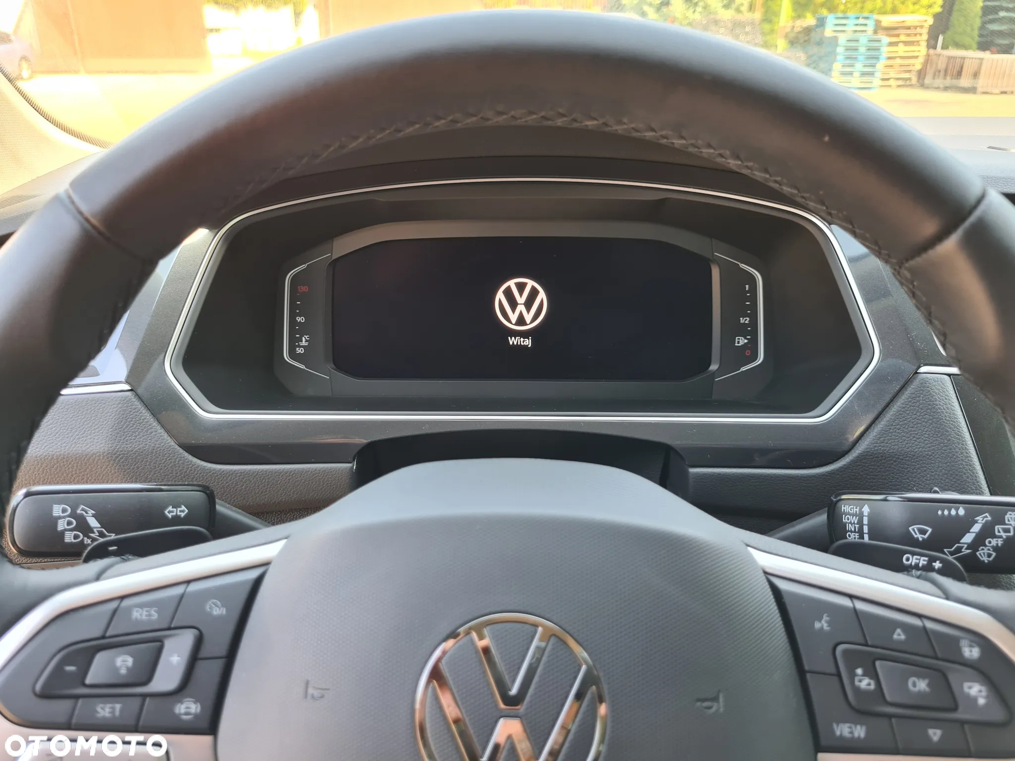 Volkswagen Tiguan 1.5 TSI OPF DSG URBAN SPORT - 24