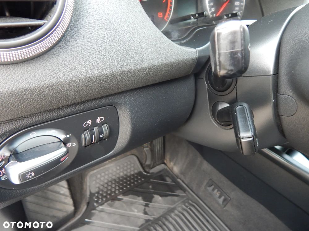 Audi A3 Sportback 1.6 Attraction - 19