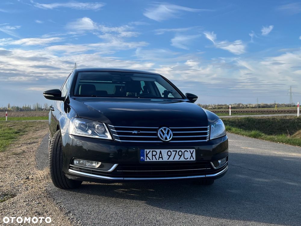 Volkswagen Passat 2.0 TSI Highline DSG - 1