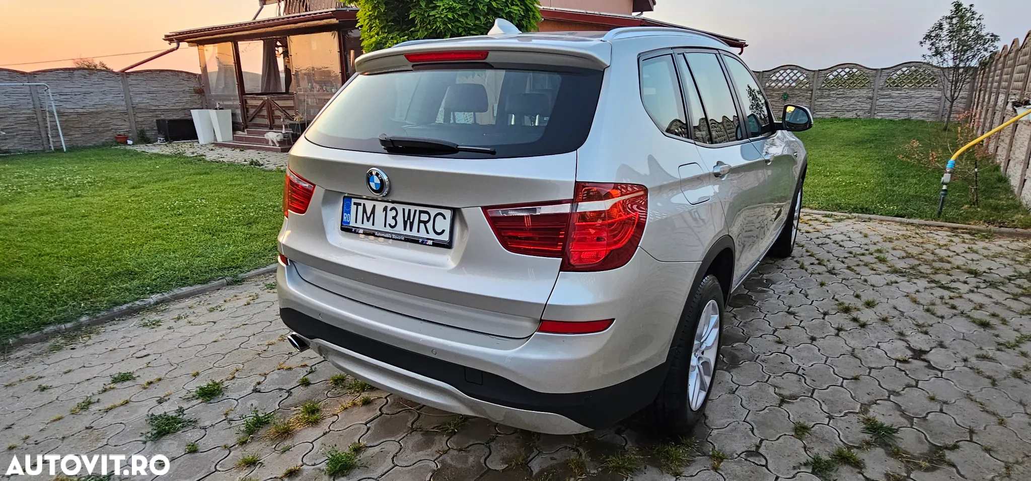 BMW X3 sDrive18d Luxury Line - 18
