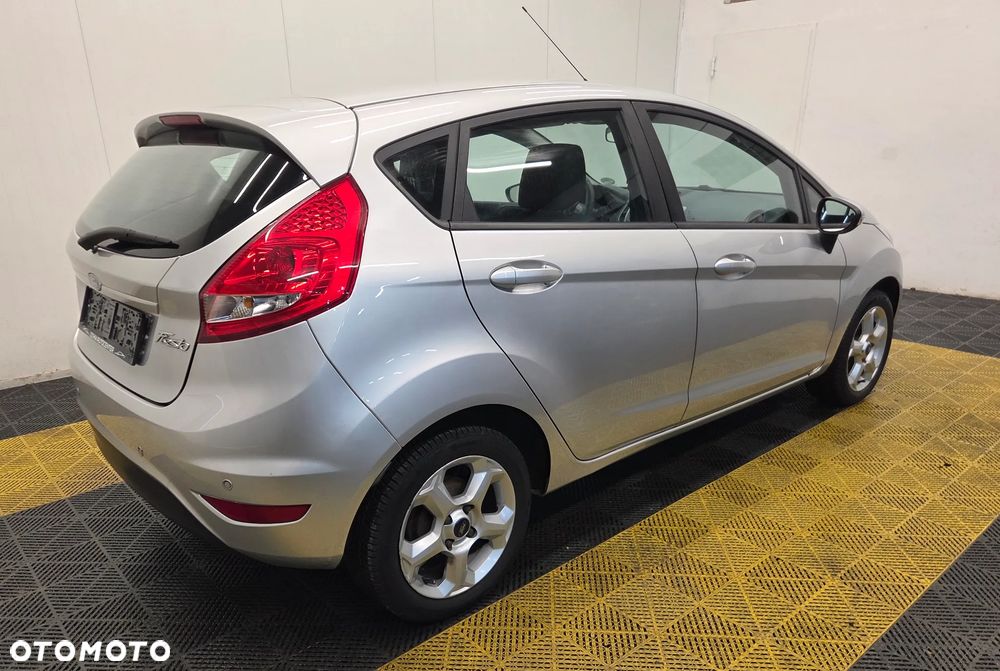 Ford Fiesta 1.25 Trend - 6