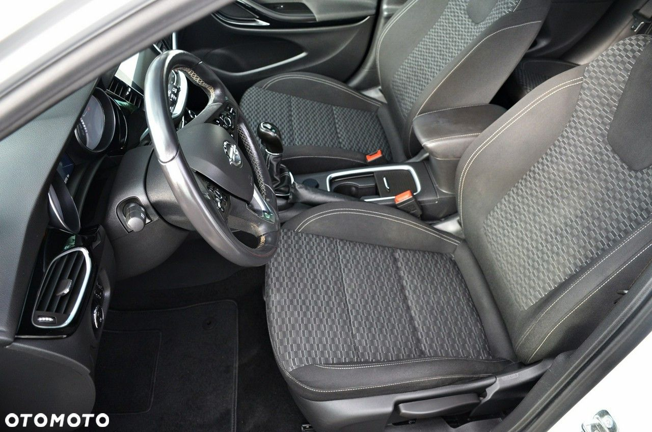 Opel Astra - 14