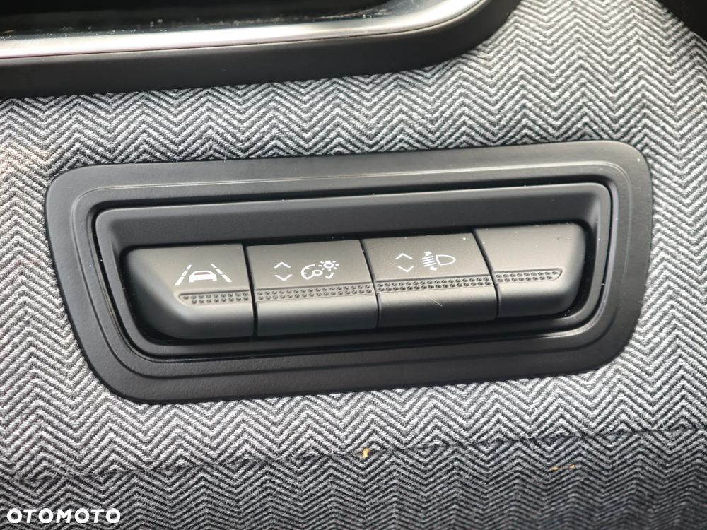 Renault Clio 1.0 TCe Intens - 23