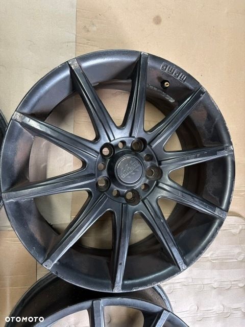 felgi komplet 5x114,3 17/7j et42 momo - 7