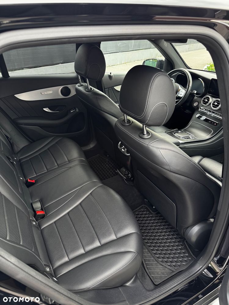 Mercedes-Benz GLC 220 d 4-Matic - 10