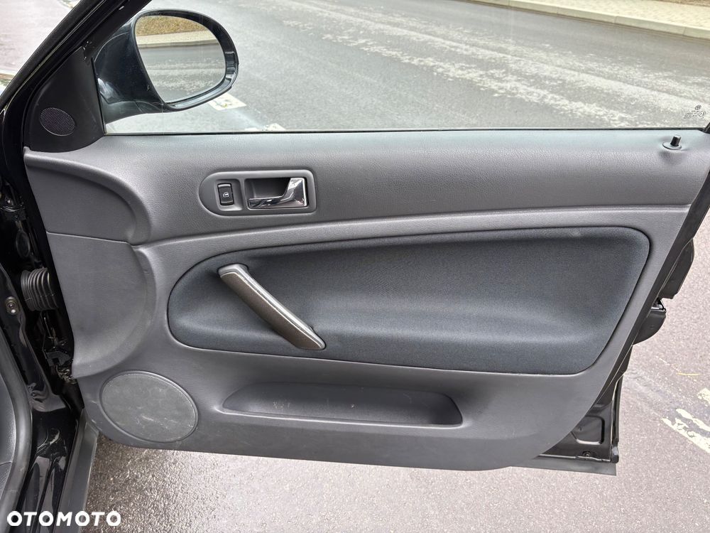 Volkswagen Passat - 29