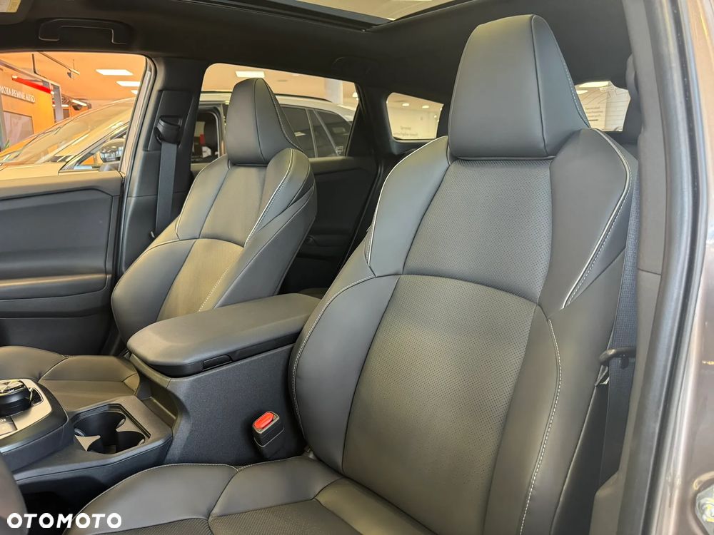 Toyota bZ4X 74.7kWh 4x4 Executive - 6
