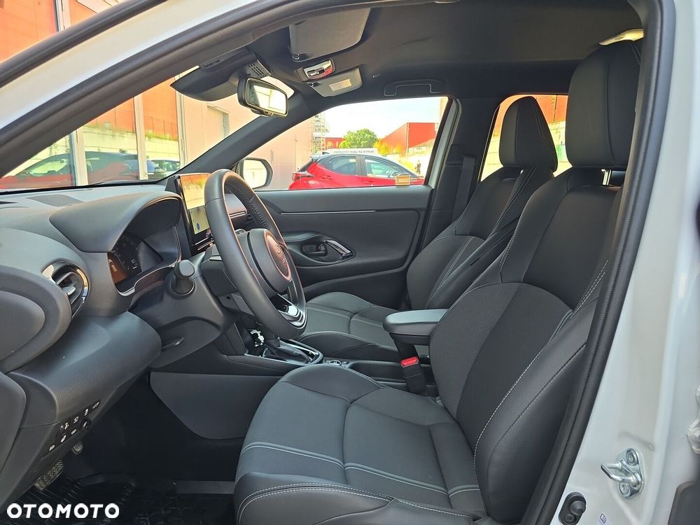 Toyota Yaris Cross Hybrid 1.5 Premiere Edition AWD - 11