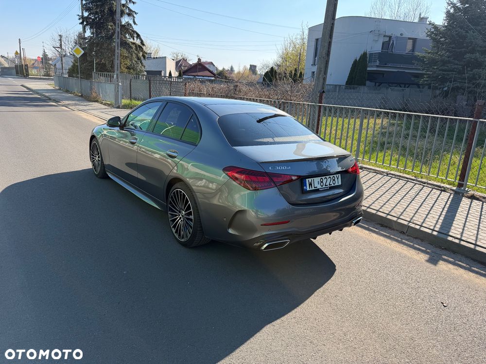 Mercedes-Benz Klasa C 300 d 9G-TRONIC AMG Line - 2