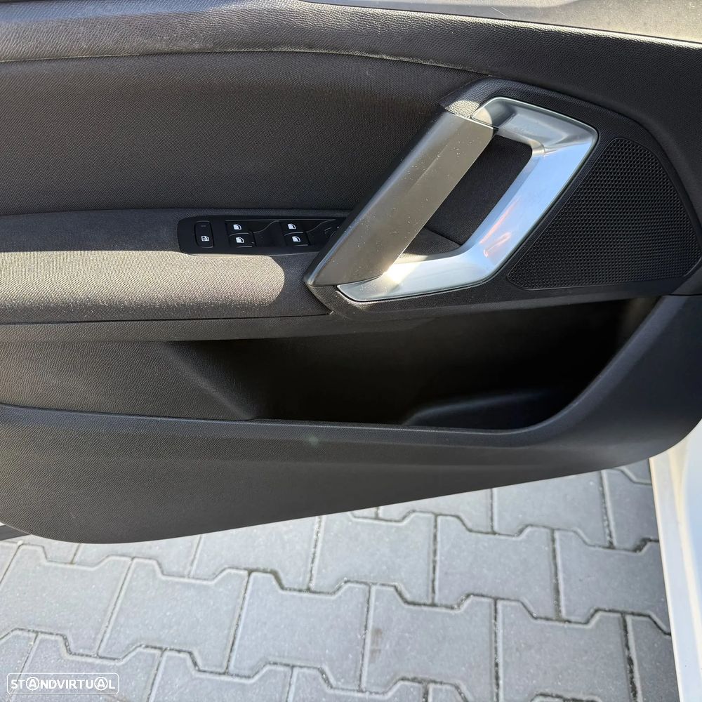 Peugeot 308 - 14