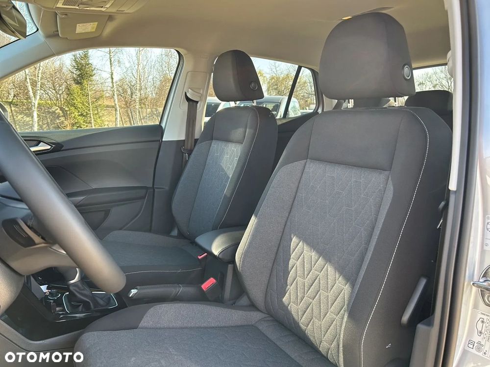 Volkswagen T-Cross - 6