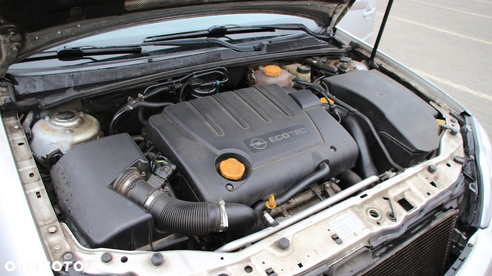 Opel Vectra 1.9 CDTI - 10