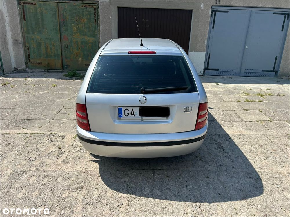 Skoda Fabia - 4