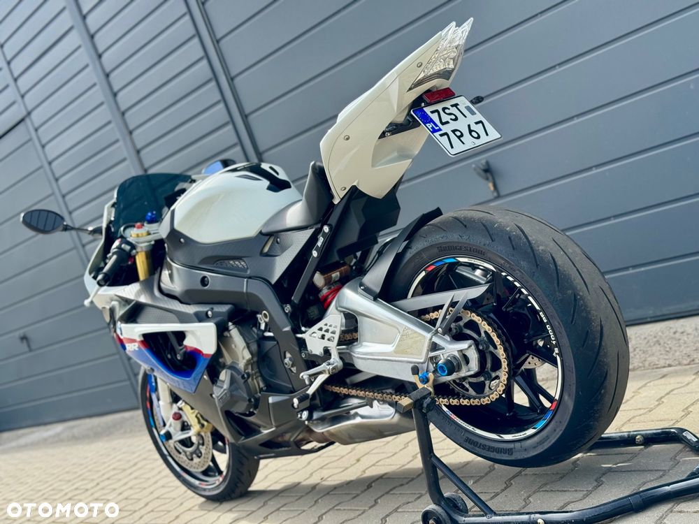 BMW S - 17