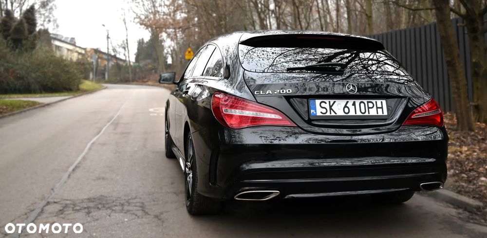 Mercedes-Benz CLA 200 7G-DCT AMG Line - 19