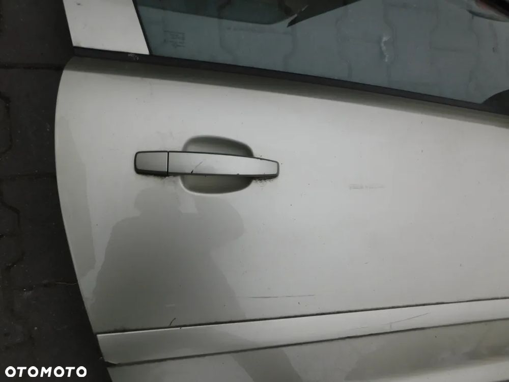 drzwi prawe przód przednie OPEL CORSA D 3d Z40m - 2