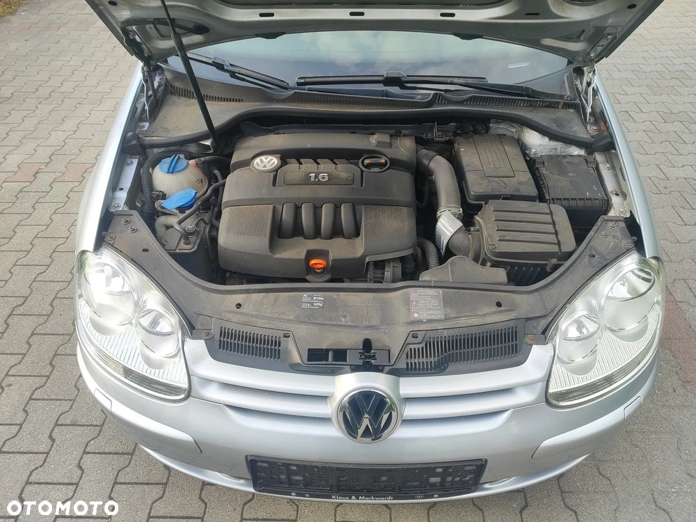 Volkswagen Golf 1.6 Goal - 39