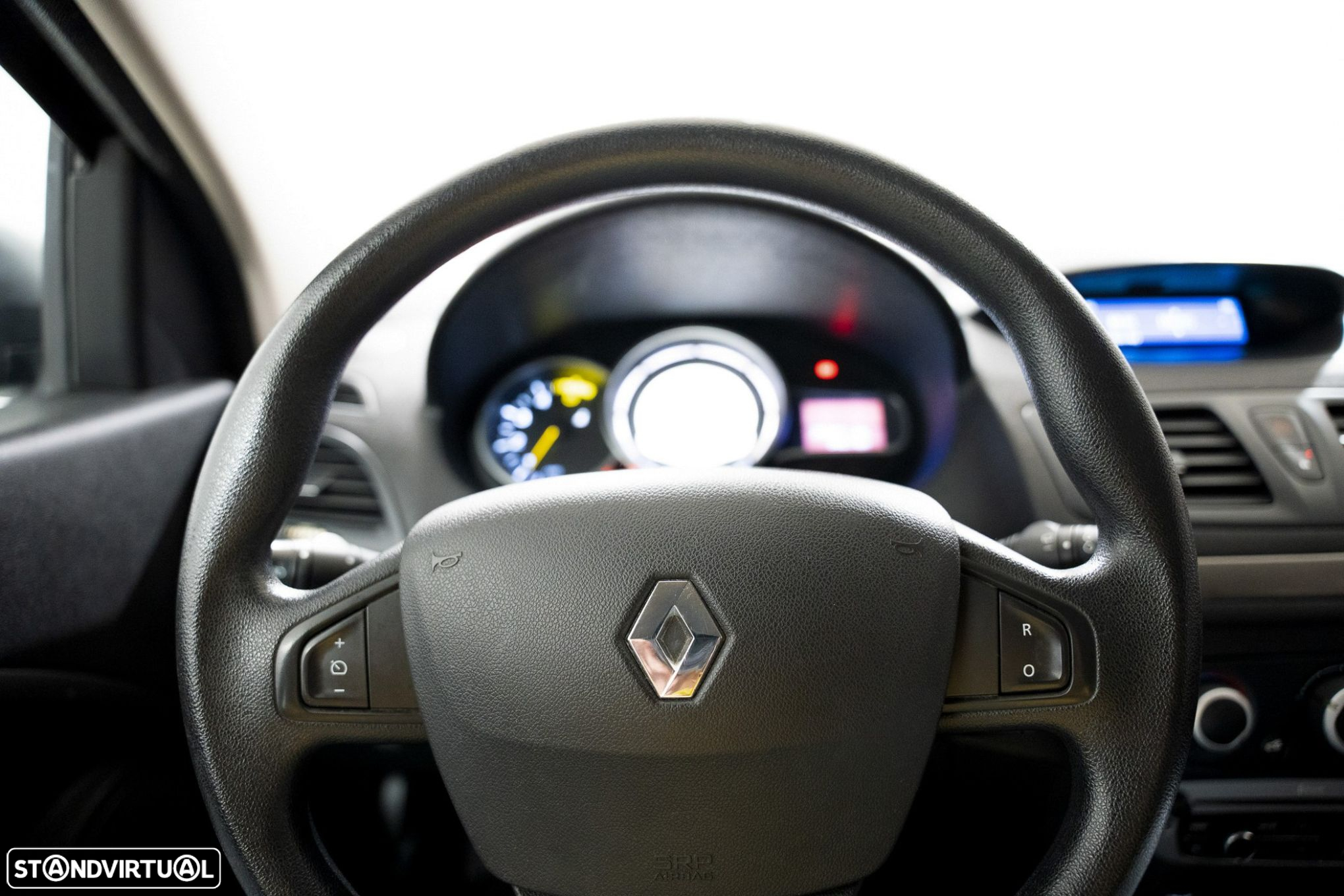 Renault Mégane 1.5 dCi Dynamique - 8