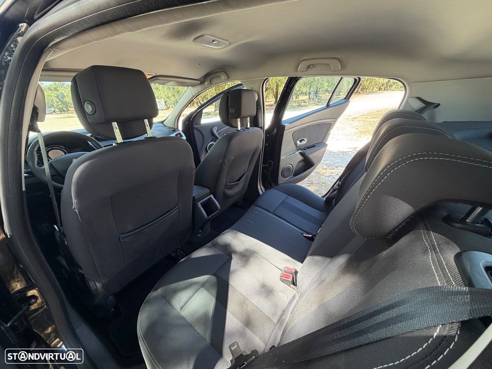 Renault Mégane 1.5 dCi Dynamique - 12