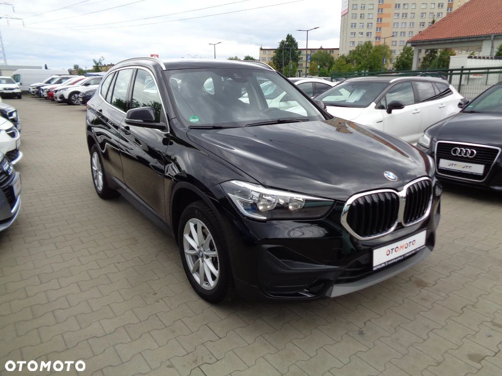 BMW X1 sDrive18d Sport Line - 6