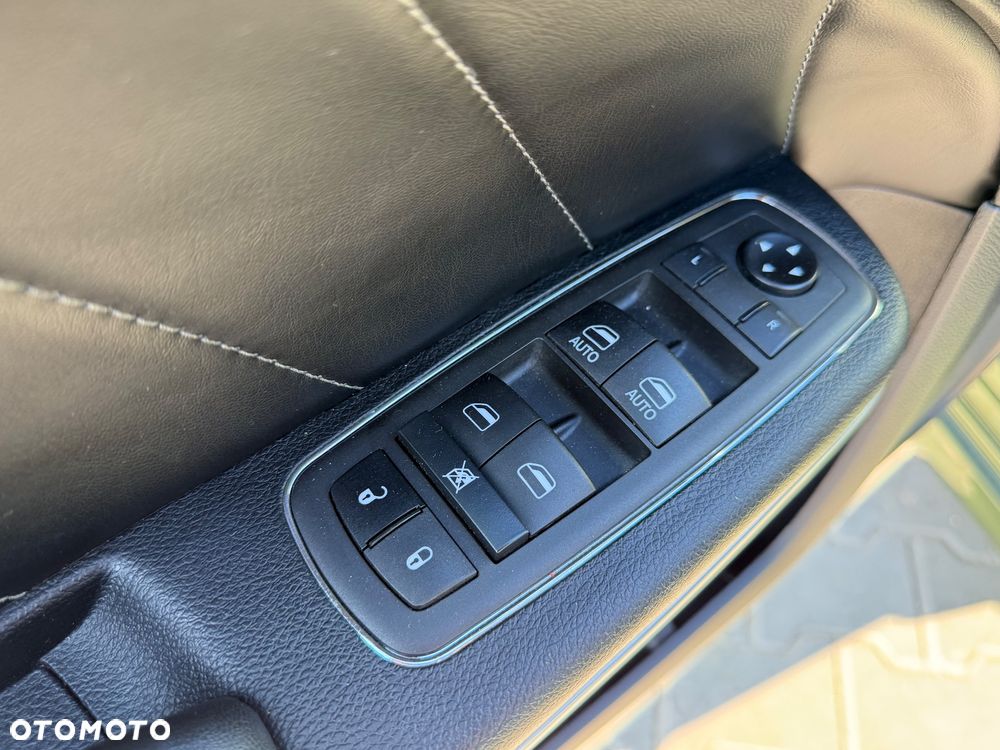 Dodge Charger Automatik R/T Scat Pack - 33