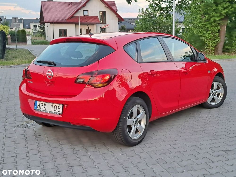 Opel Astra - 13