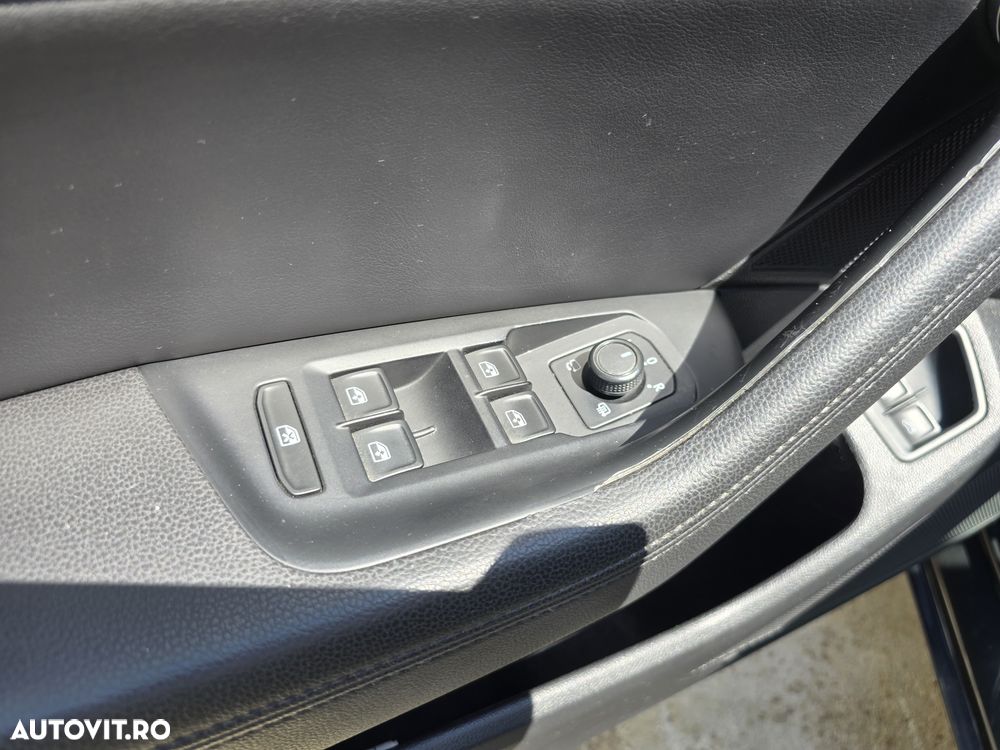 Volkswagen Passat 1.4 TSI DSG GTE - 27