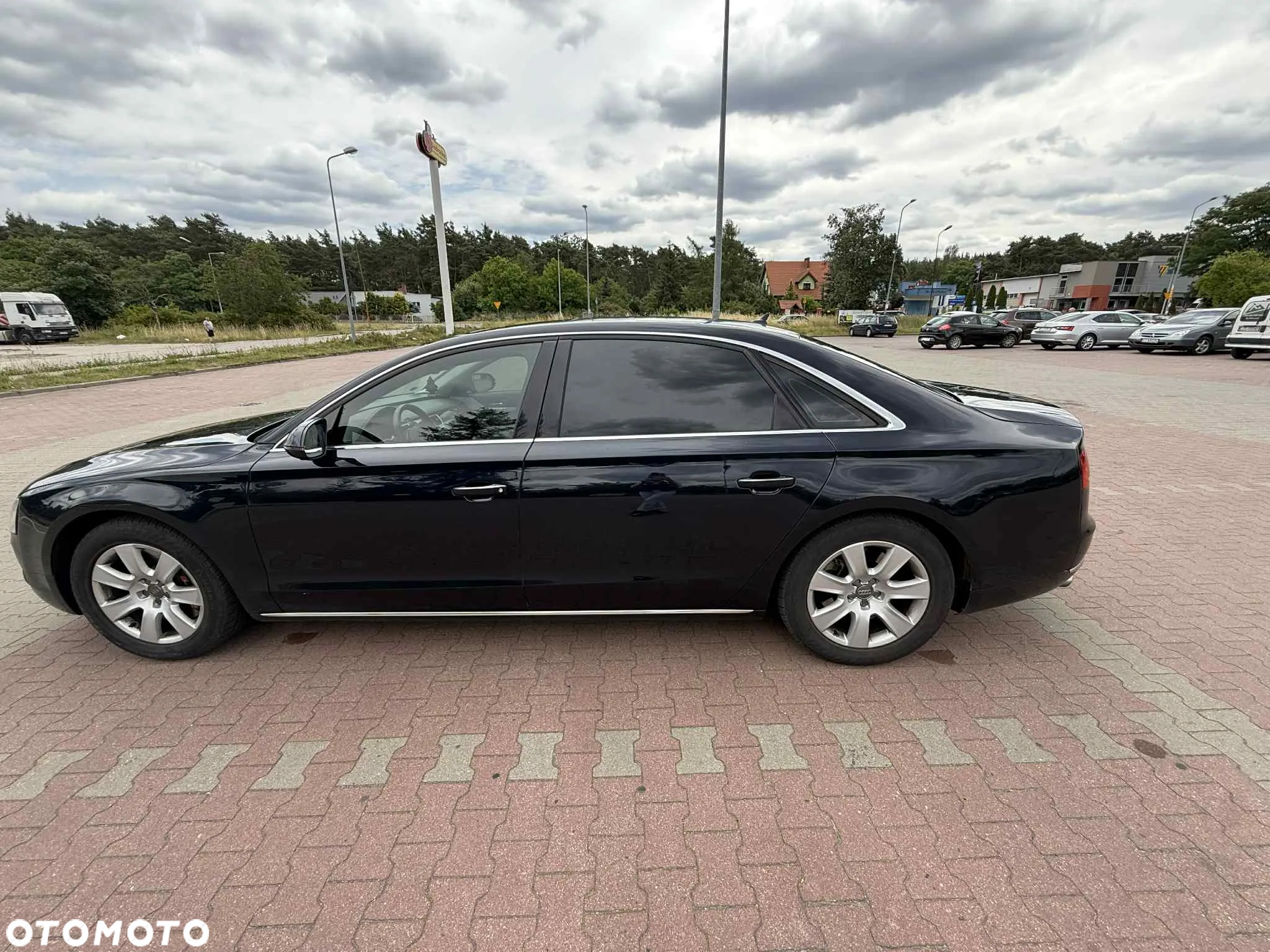 Audi A8 4.2 FSI L Quattro - 9