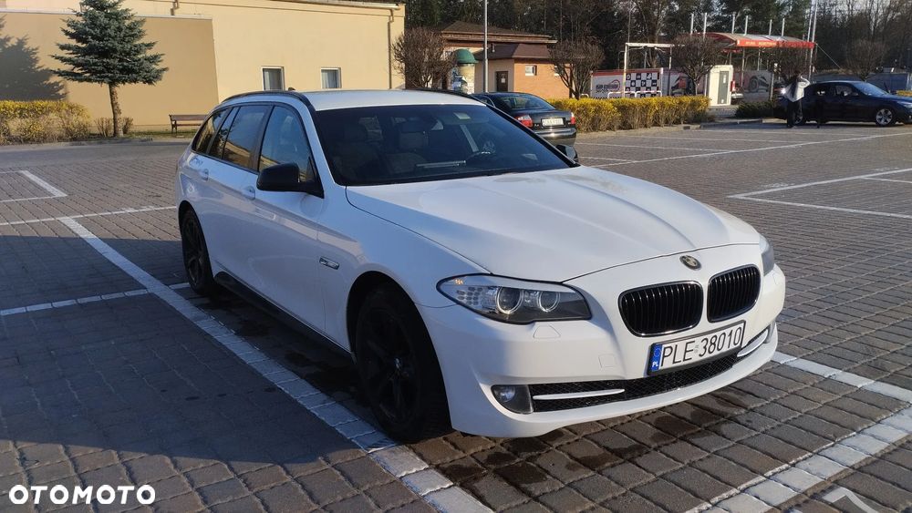BMW Seria 5 520d - 4