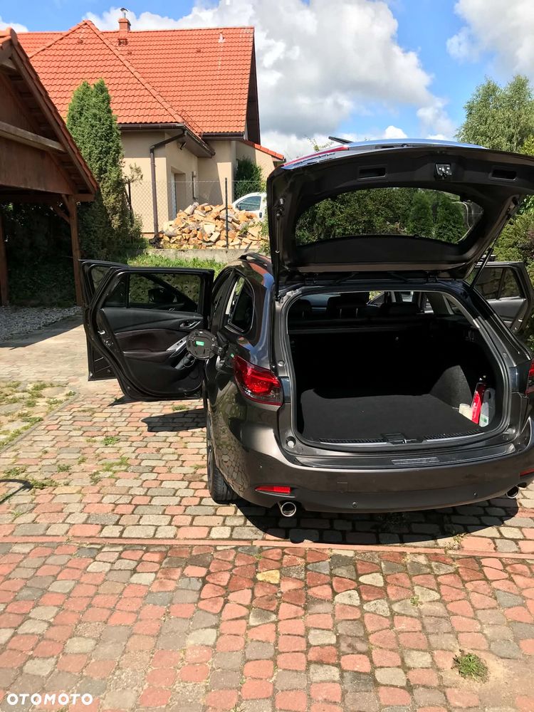Mazda 6 - 4