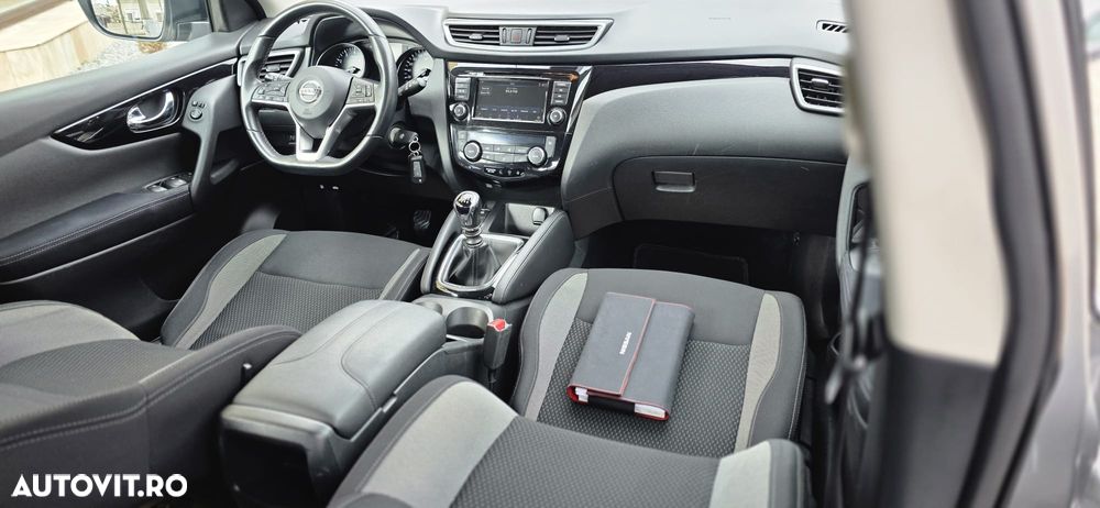 Nissan Qashqai 1.3 138CP 2WD N-Connecta - 8