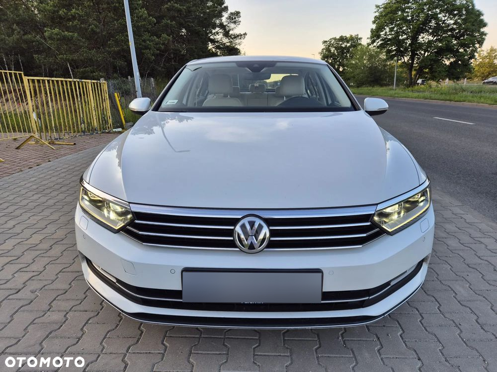 Volkswagen Passat 2.0 TDI BMT Highline DSG - 10