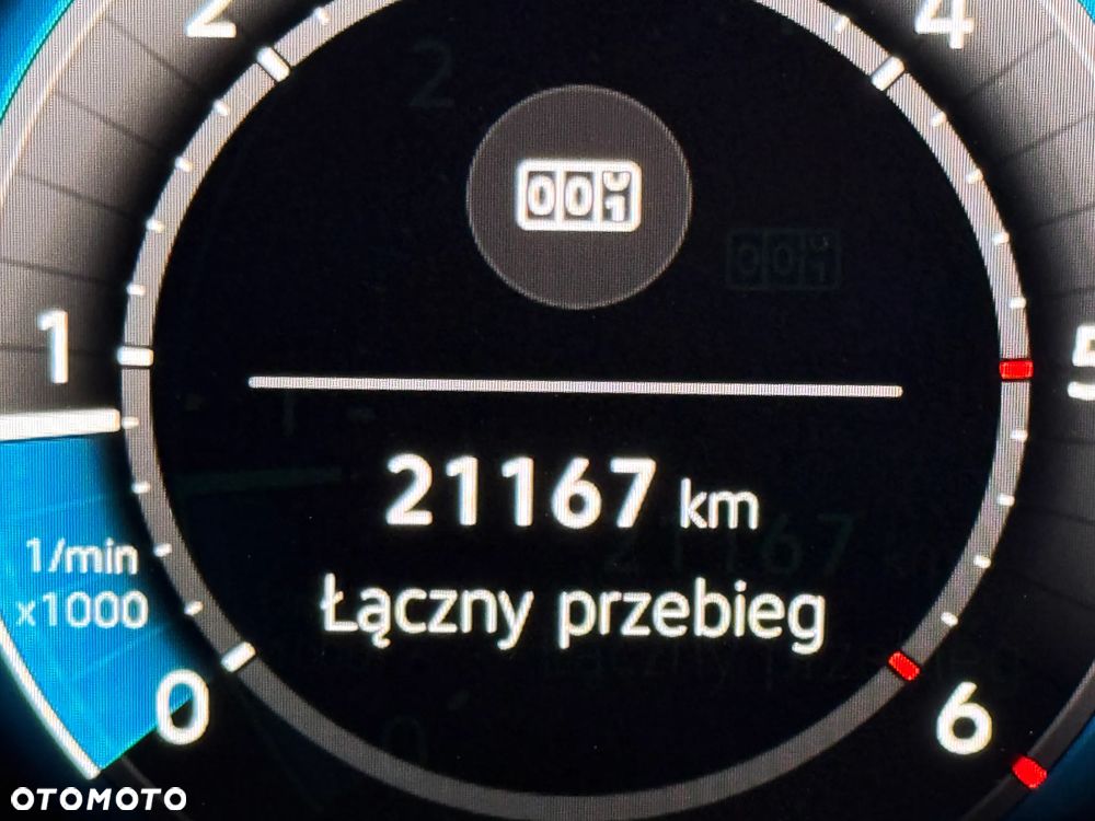 Volkswagen Passat Variant 2.0 TDI SCR DSG Elegance - 33