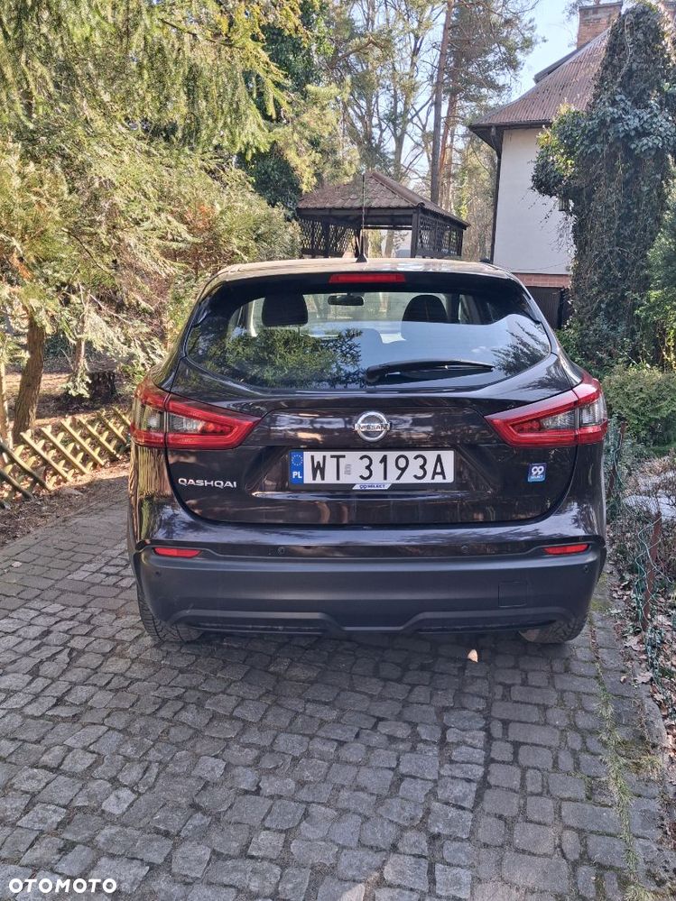 Nissan Qashqai 1.3 DIG-T N-Connecta DCT - 4