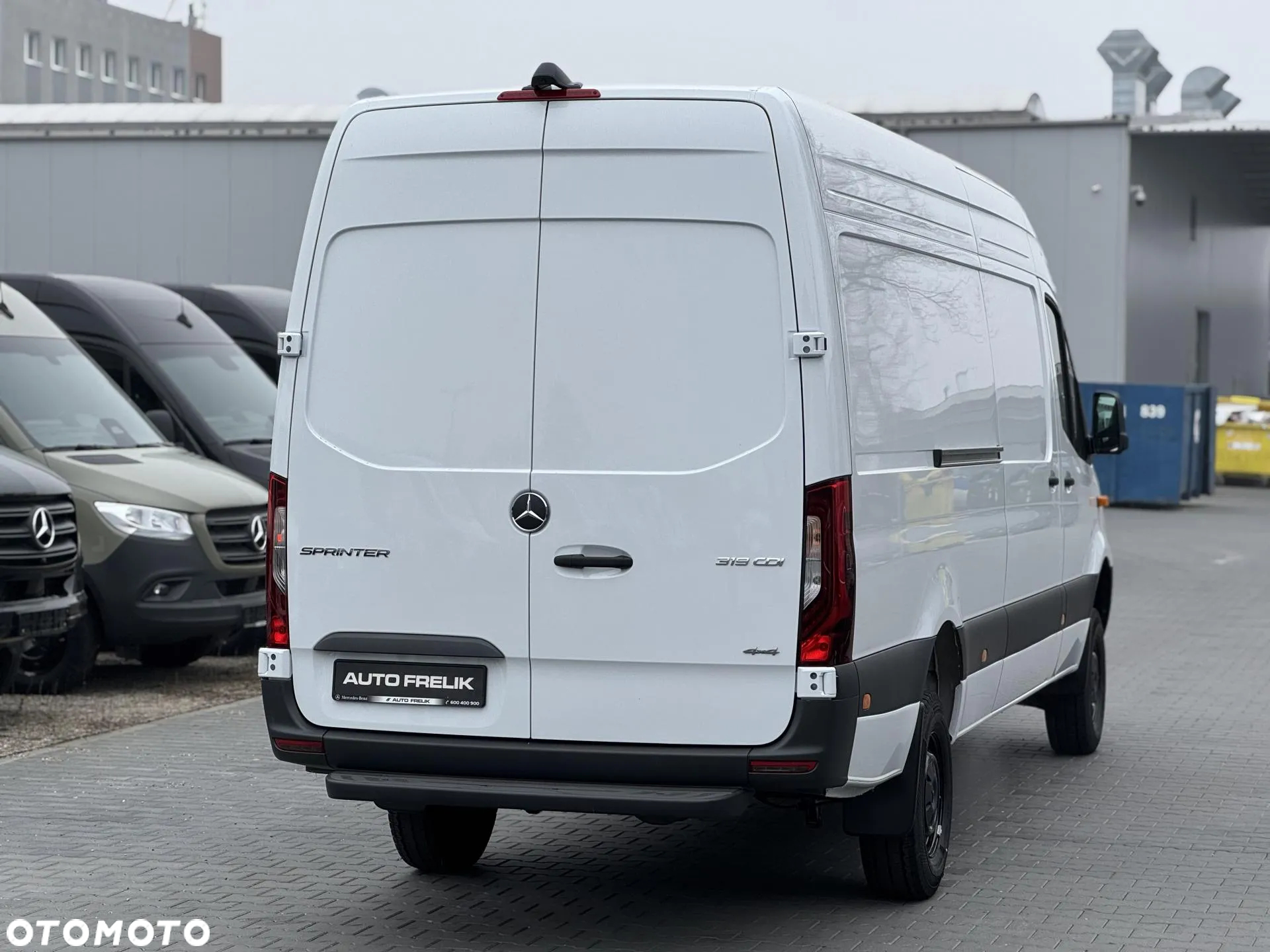 Mercedes-Benz Sprinter - 6