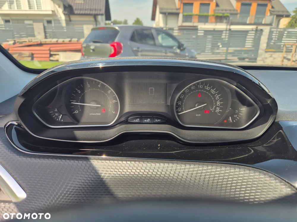 Peugeot 2008 PureTech 130 Stop&Start Crossway - 19