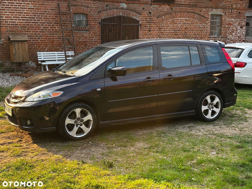 Mazda 5 - 8
