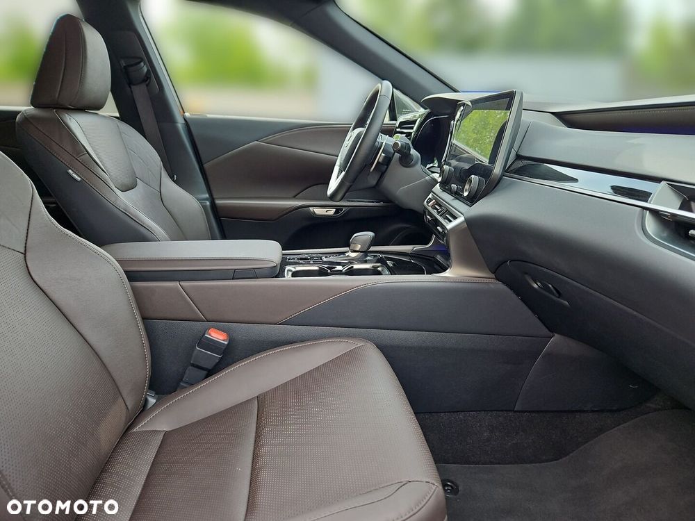 Lexus RX - 26