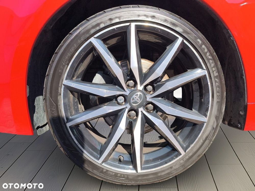Toyota Corolla 2.0 Hybrid GR Sport Dynamic - 21