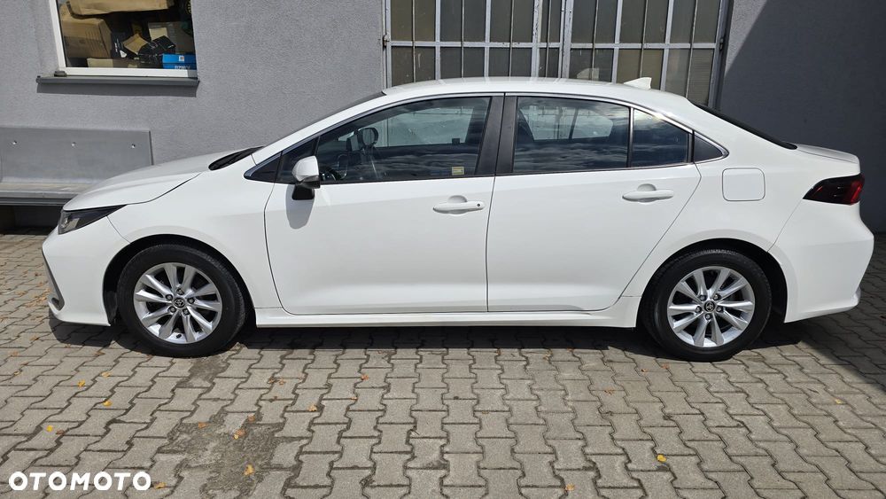 Toyota Corolla 1.8 Hybrid Active - 19