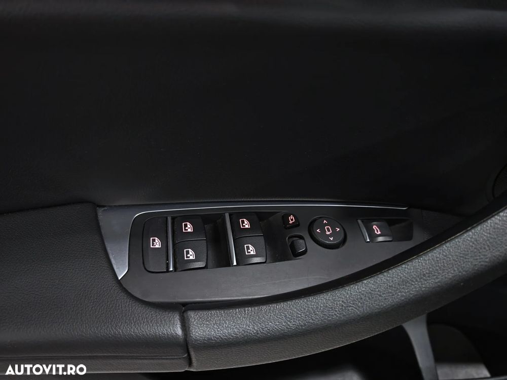 BMW X3 xDrive30e AT PHEV - 32