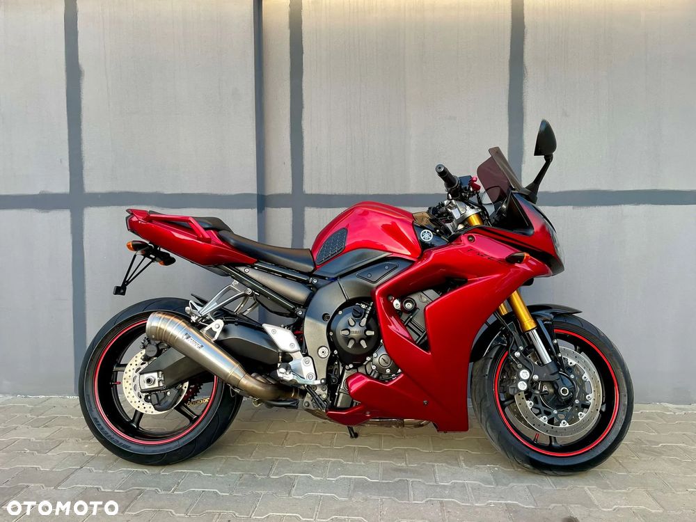 Yamaha FZ - 2